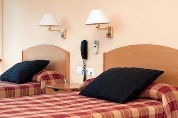 Hotel De 3*