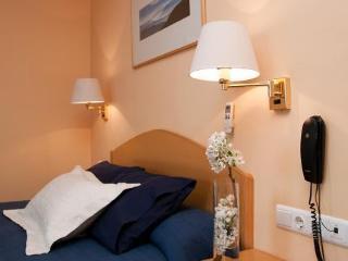 De Hotel 3*